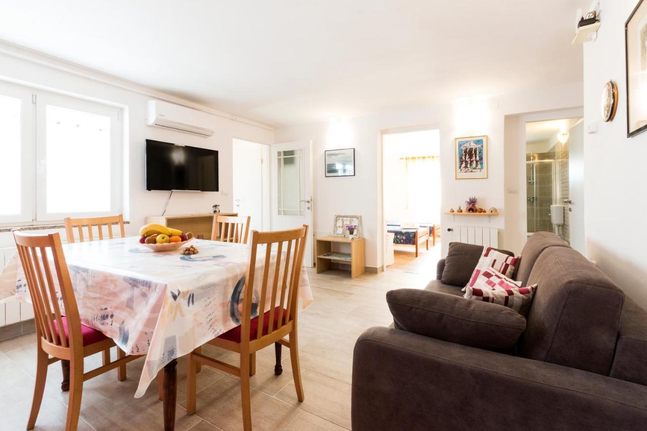 Apartment Katarina Пула Экстерьер фото